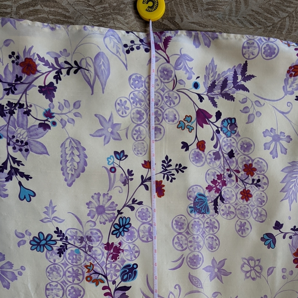 Beautiful Ann Taylor skirt and top